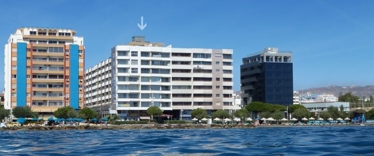 Eden Beach Apartments