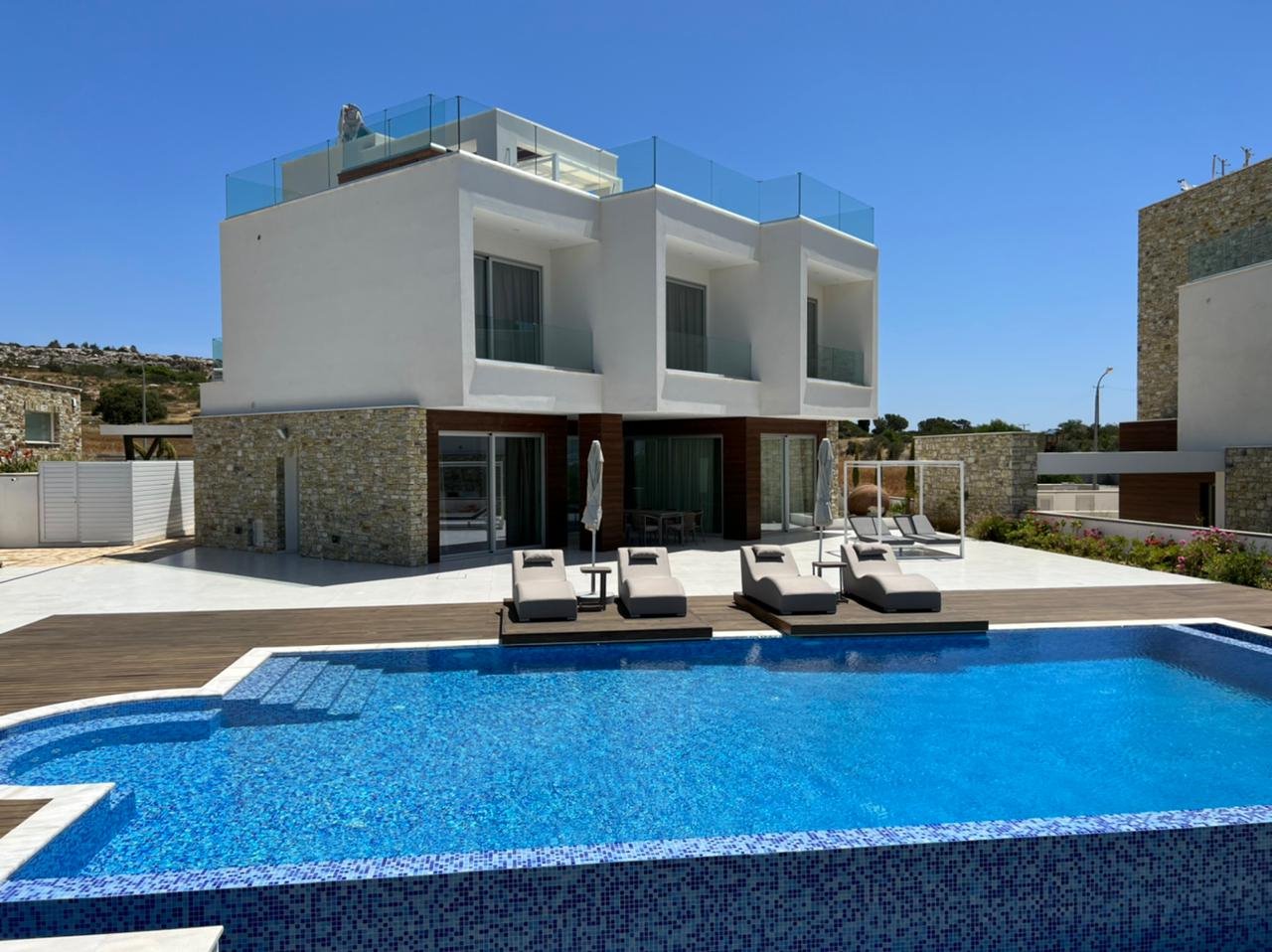 Love Bridge Villas