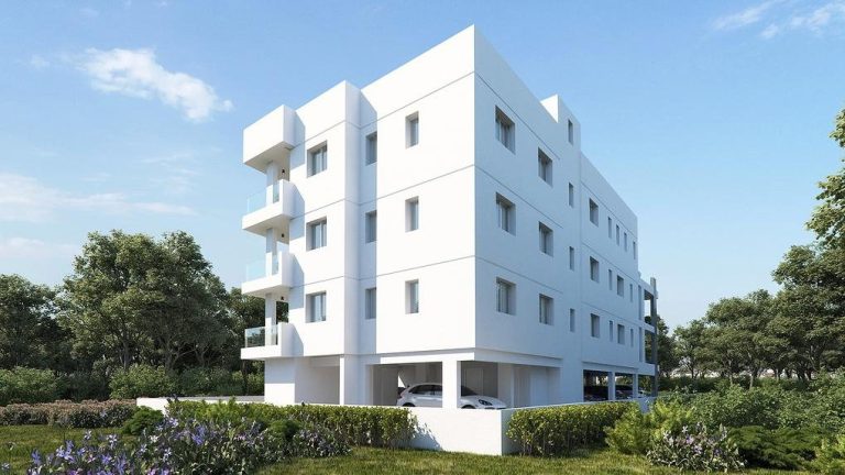 Melina 2 Court