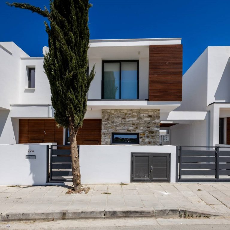 Mesoyios Park Residences