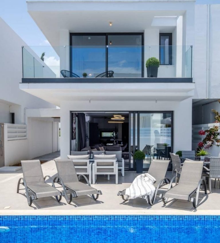 Mesoyios Park Residences