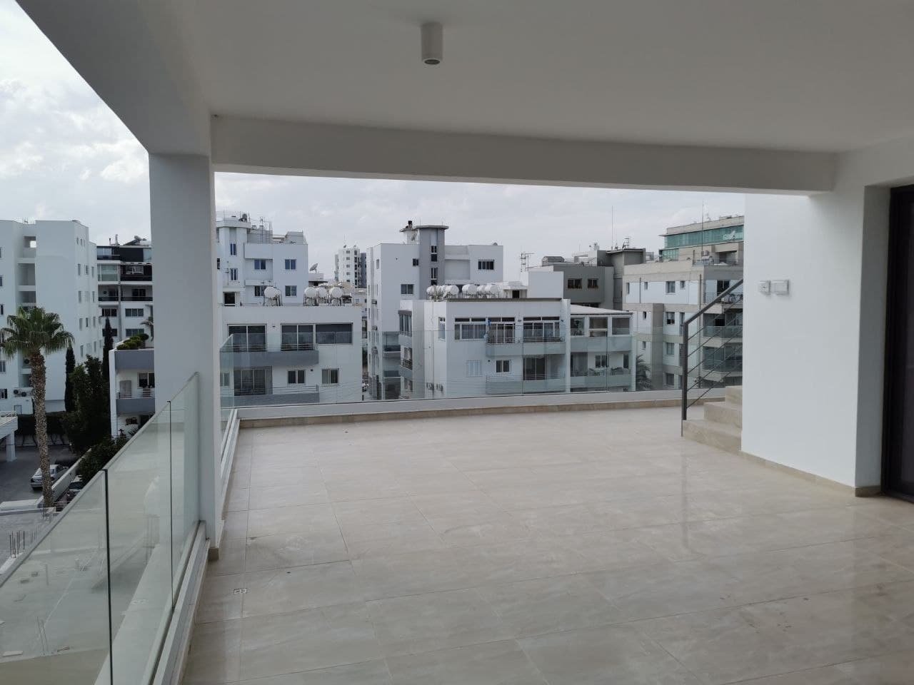 Plus 12 Residence