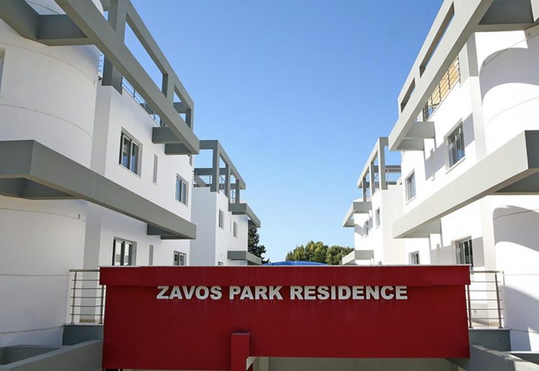 Zavos Park Residence