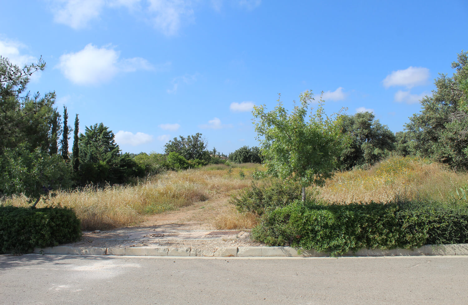 2,869m² Residential Plot for Sale in Aphrodite Hills, Paphos District