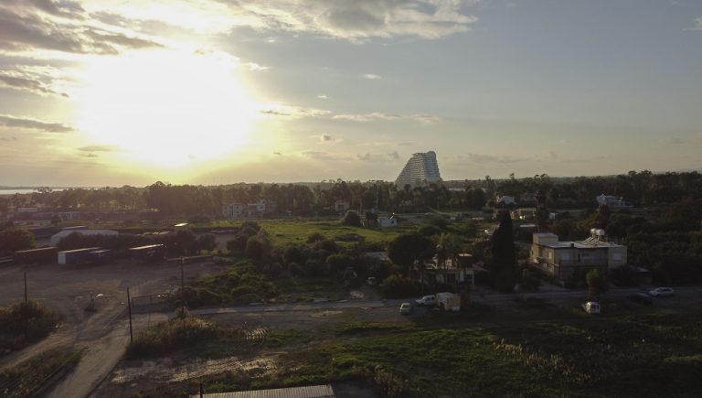 V-blue Project (casino)