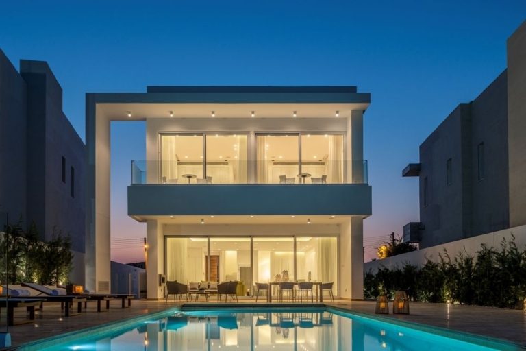 5 Bedroom House for Sale in Cape Greko, Famagusta District