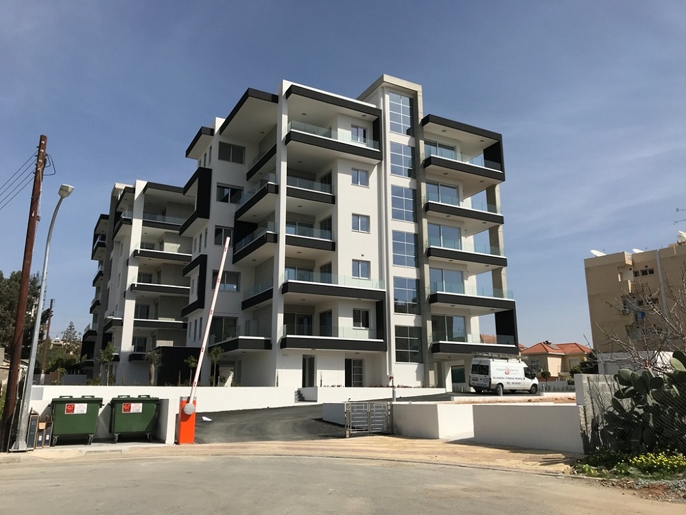 2 Bedroom Apartment for Sale in Agios Tychonas, Limassol District