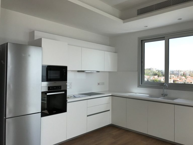 2 Bedroom Apartment for Sale in Agios Tychonas, Limassol District