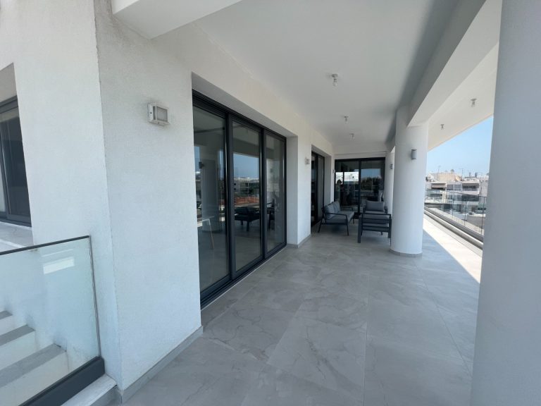 900m² Building for Sale in Agios Nikolaos, Limassol District