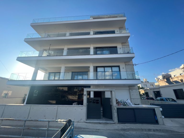 900m² Building for Sale in Agios Nikolaos, Limassol District