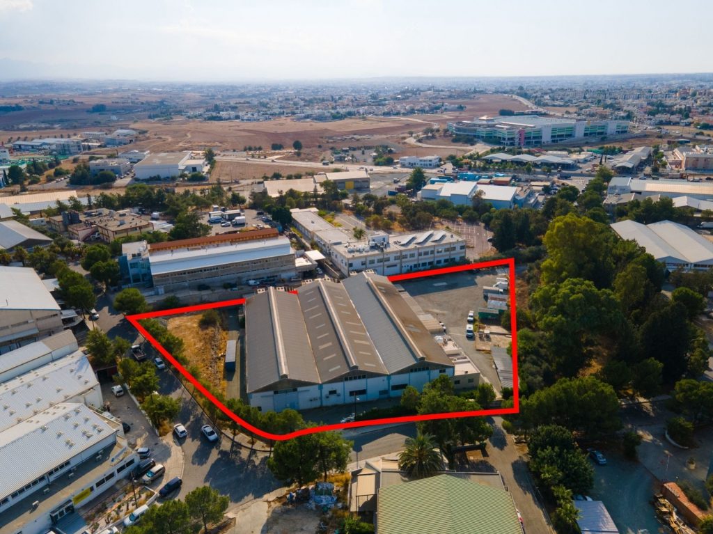 3660m² Building for Sale in Strovolos, Nicosia District