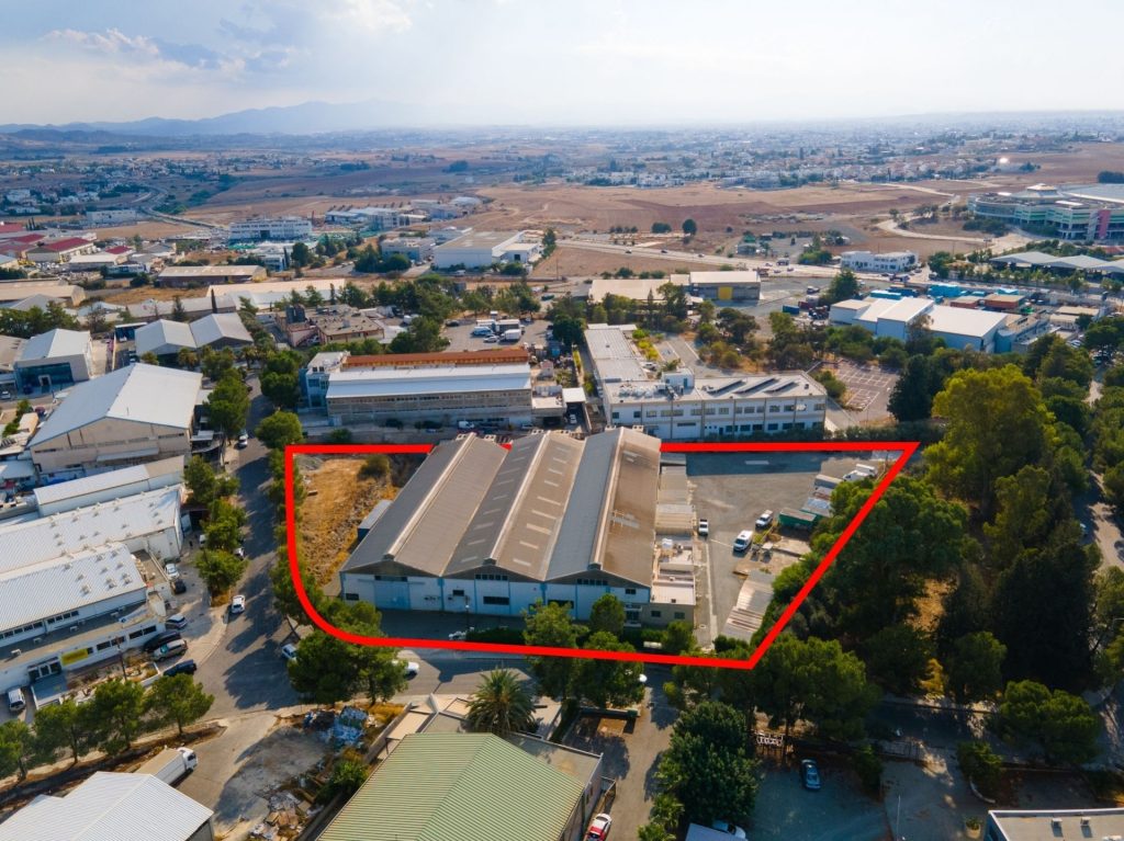 3660m² Building for Sale in Strovolos, Nicosia District