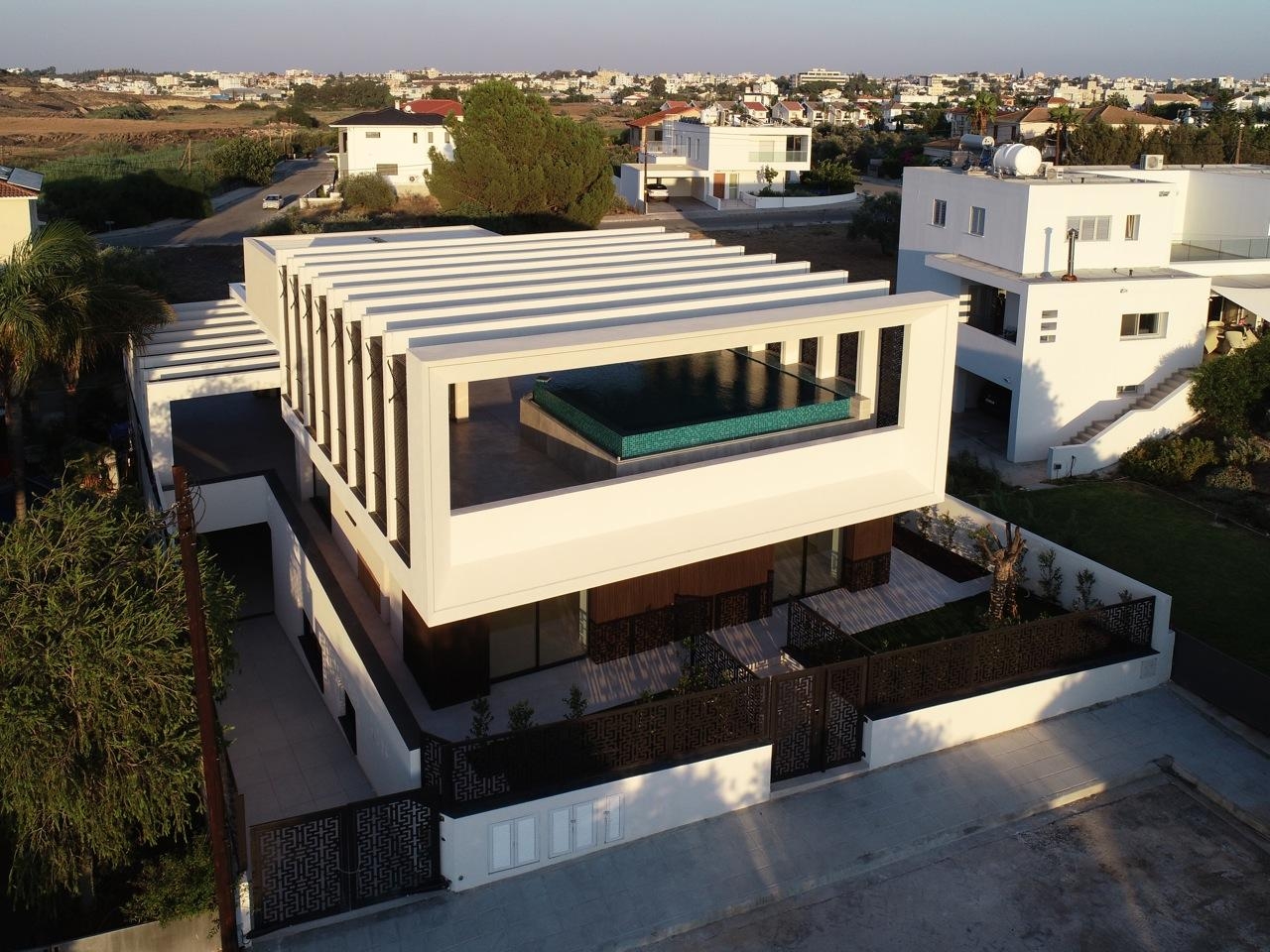 6+ Bedroom House for Sale in Strovolos – Acropolis, Nicosia District
