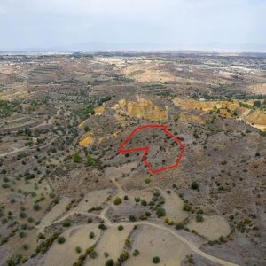 12,710m² Plot for Sale in Kapedes, Nicosia District