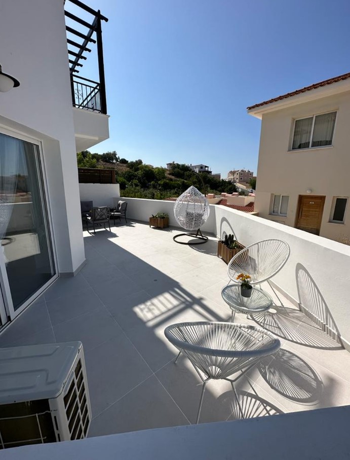 2 Bedroom House for Sale in Pegeia, Paphos District
