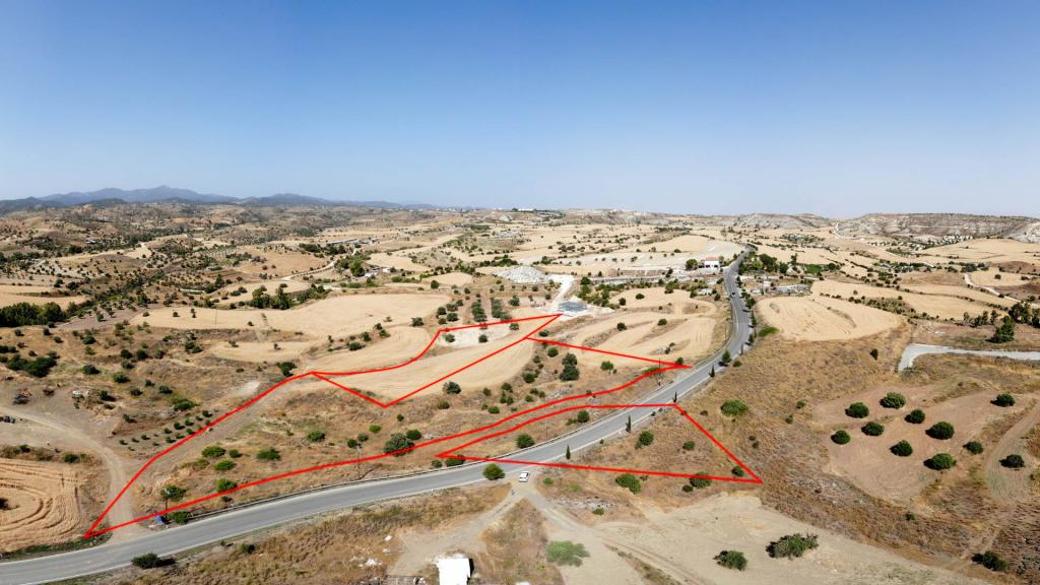 12,538m² Plot for Sale in Analiontas (Kataliontas), Nicosia District