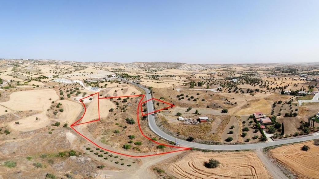 12,538m² Plot for Sale in Analiontas (Kataliontas), Nicosia District