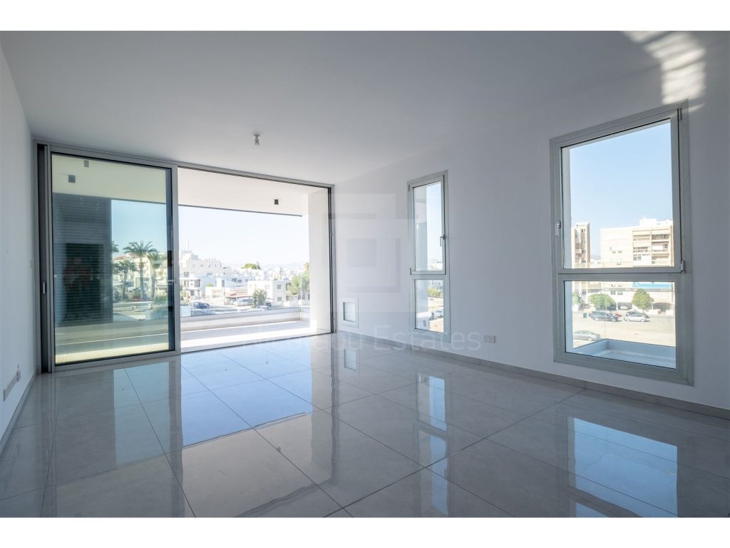 3 Bedroom Apartment for Sale in Strovolos, Nicosia District