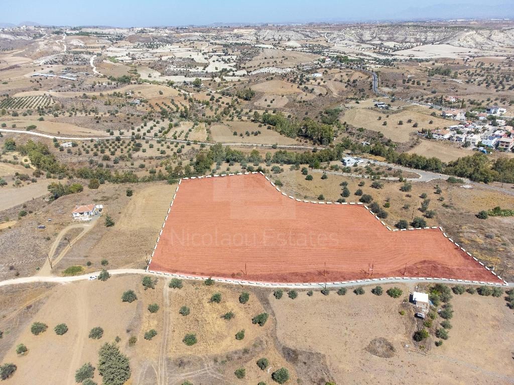 20,068m² Plot for Sale in Analiontas (Kataliontas), Nicosia District