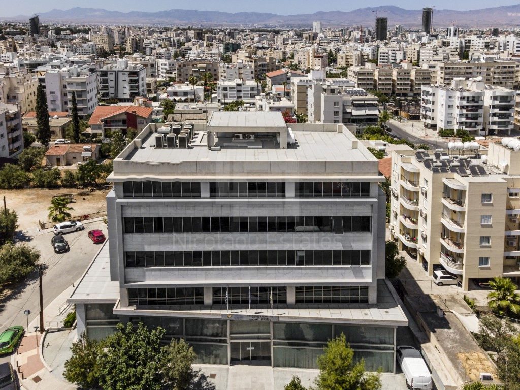 1911m² Building for Sale in Strovolos, Nicosia District