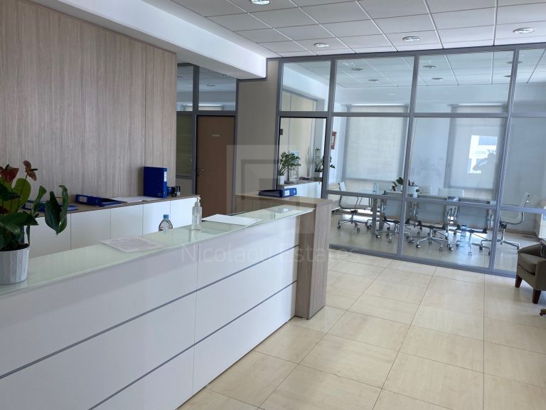 Офис 170 м² в аренду в районе Никосии