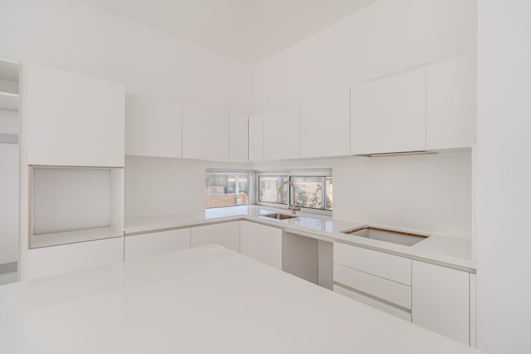 4 Bedroom House for Sale in Coral Bay, Paphos District