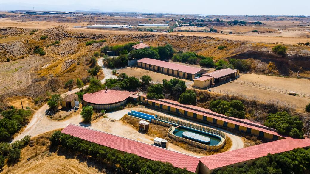 18,517m² Plot for Sale in Pano Deftera, Nicosia District