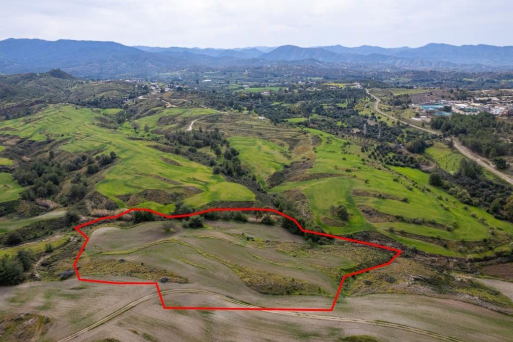 31,104m² Plot for Sale in Linou, Nicosia District