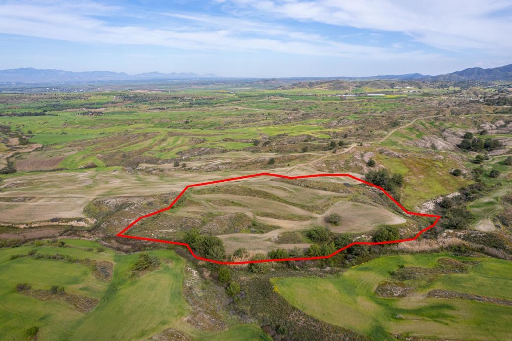 31,104m² Plot for Sale in Linou, Nicosia District