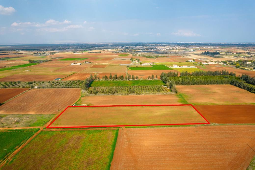 9,600m² Plot for Sale in Frenaros, Famagusta District