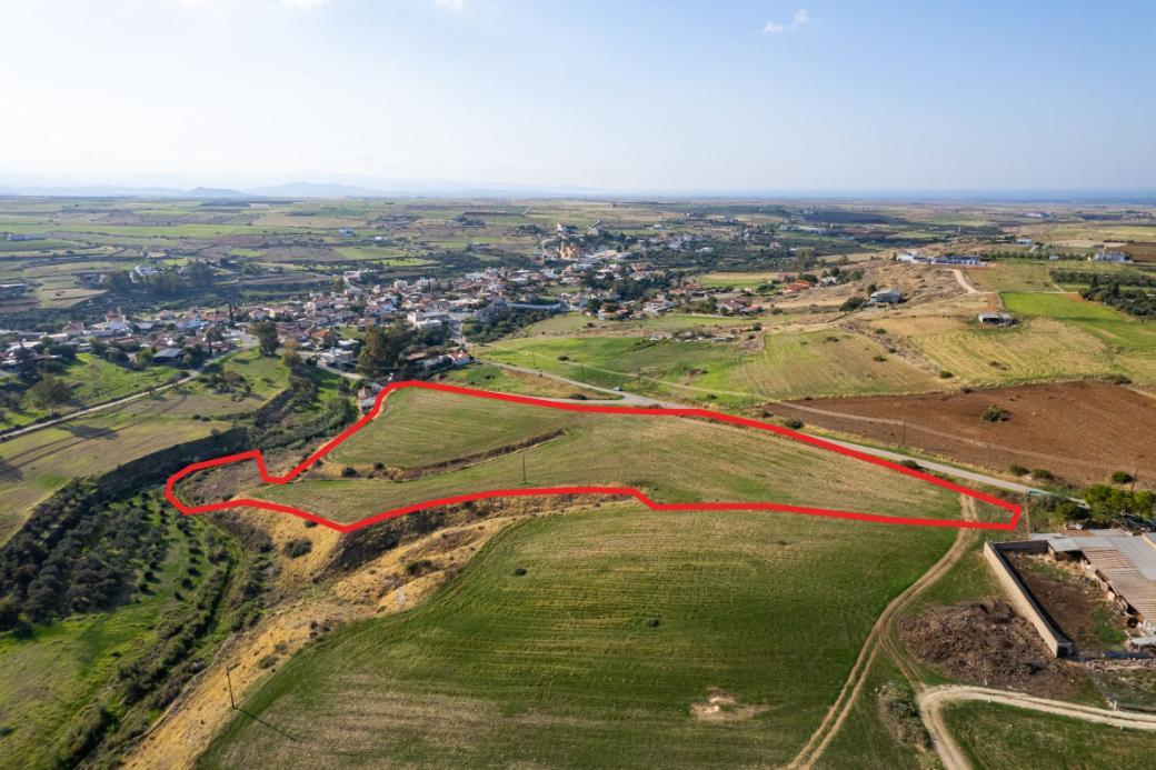 17,057m² Plot for Sale in Nicosia District