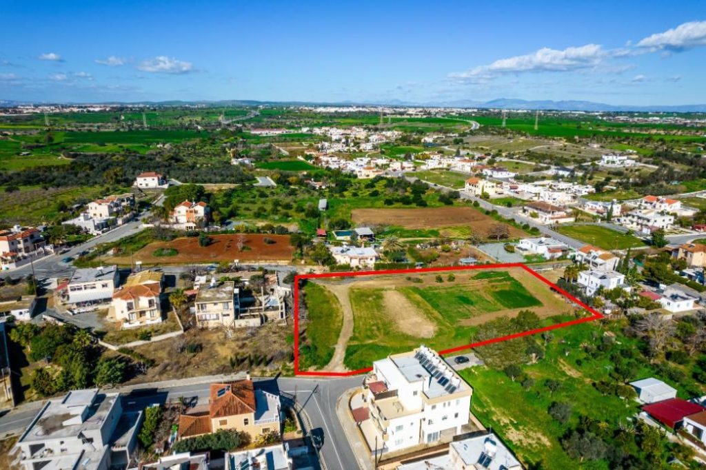 8,302m² Plot for Sale in Ormideia, Larnaca District