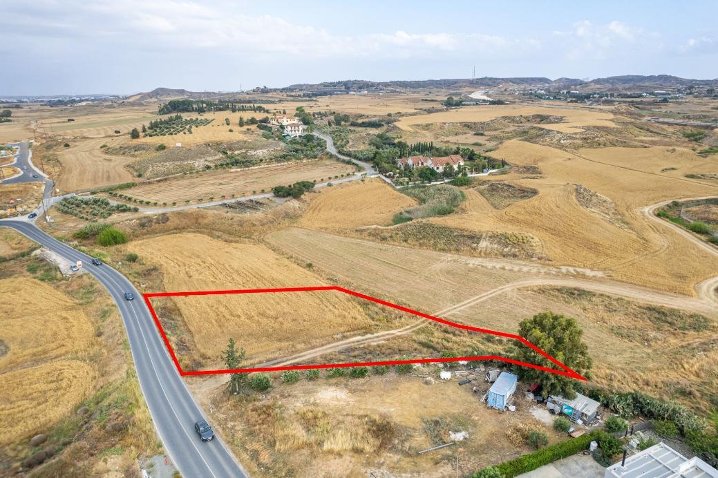 2,119m² Plot for Sale in Lakatamia, Nicosia District