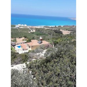 3 Bedroom House for Sale in Kissonerga, Paphos District