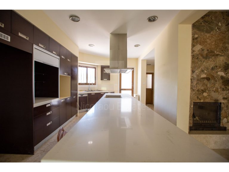 4 Bedroom House for Sale in Agioi Trimithias, Nicosia District