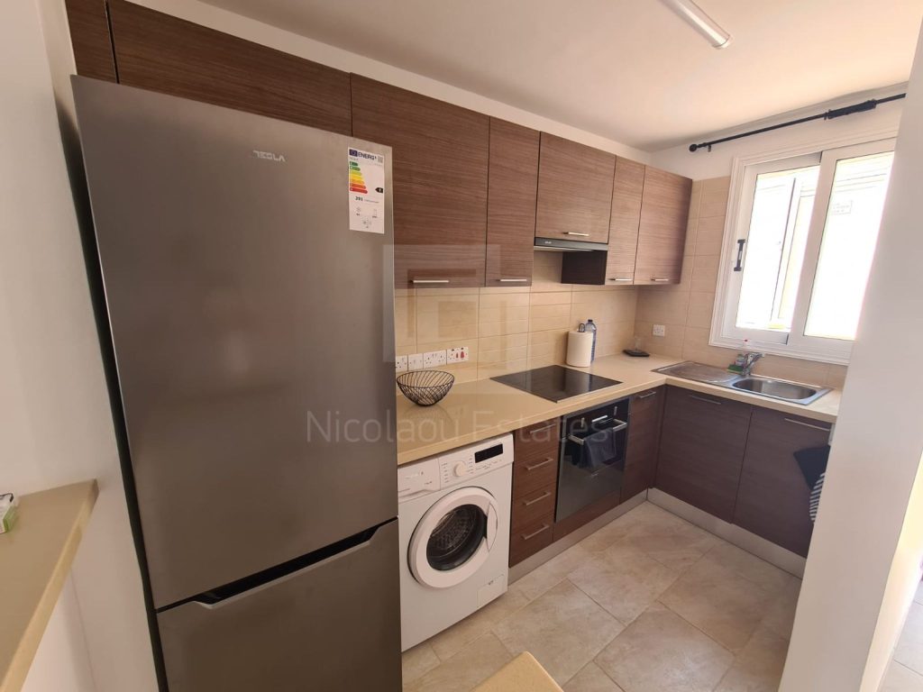 2 Bedroom House for Sale in Peyia, Paphos District