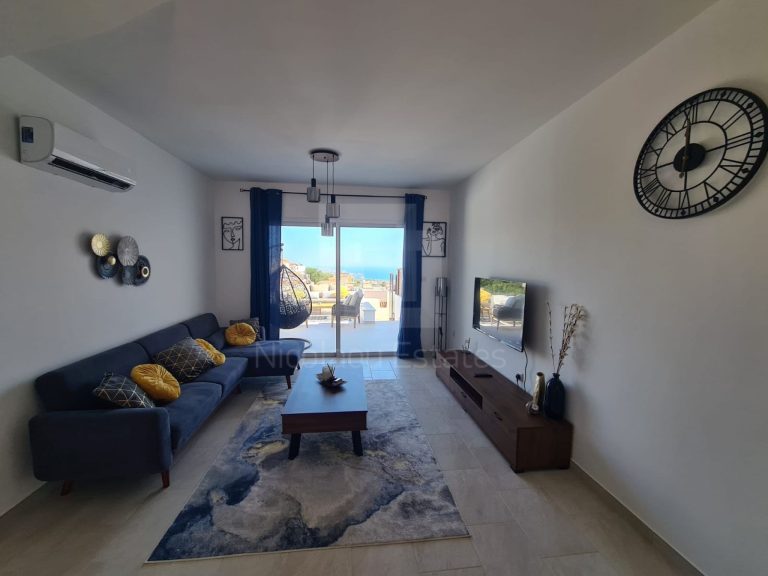 2 Bedroom House for Sale in Peyia, Paphos District