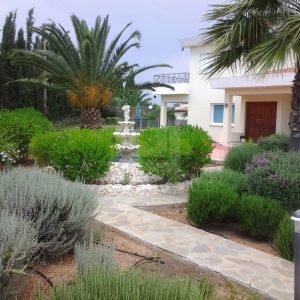 4 Bedroom House for Rent in Strovolos, Nicosia District