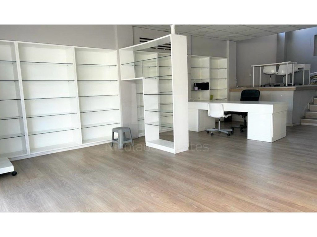 150m² Commercial for Rent in Agioi Omologites, Nicosia District