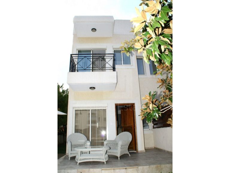 2 Bedroom House for Sale in Mouttagiaka, Limassol District