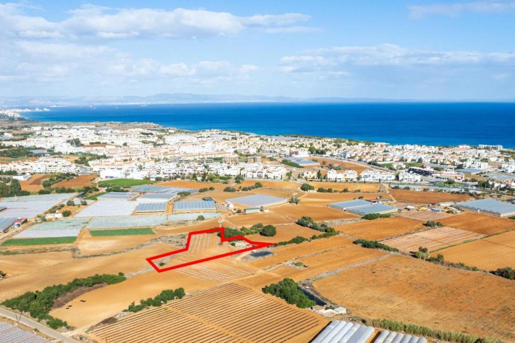 3,901m² Plot for Sale in Paralimni, Famagusta District