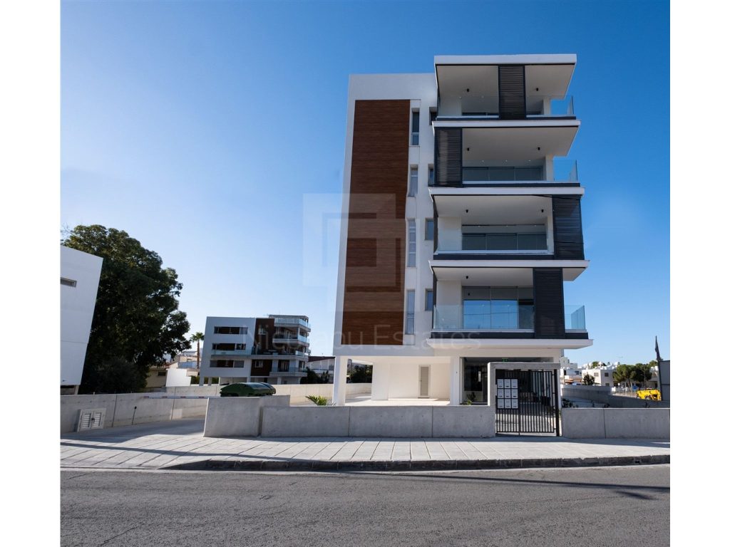 3 Bedroom Apartment for Sale in Strovolos, Nicosia District