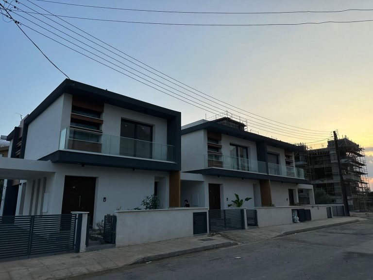 3 Bedroom House for Sale in Limassol – Zakaki
