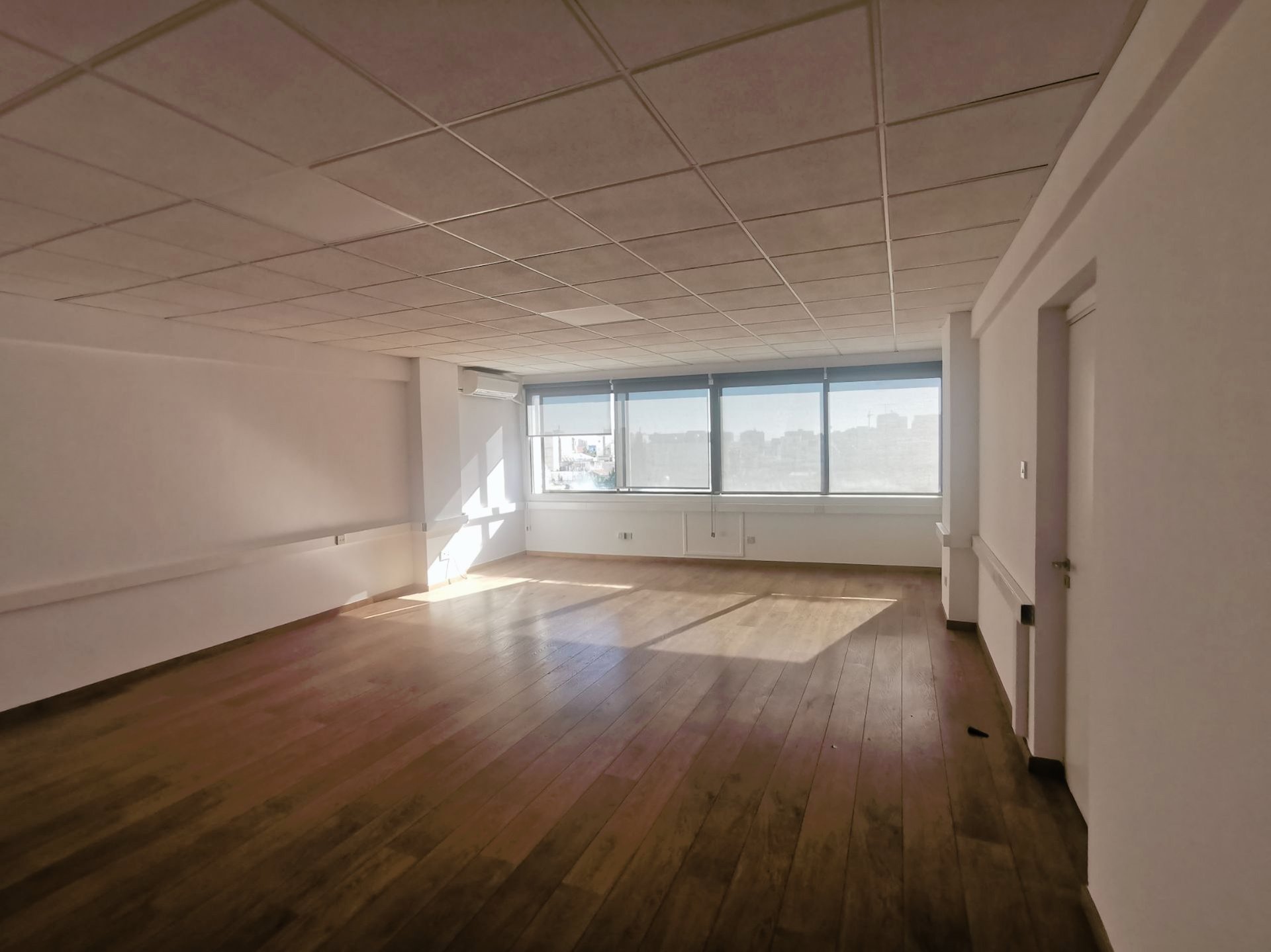 140m² Office for Rent in Limassol – Agia Zoni