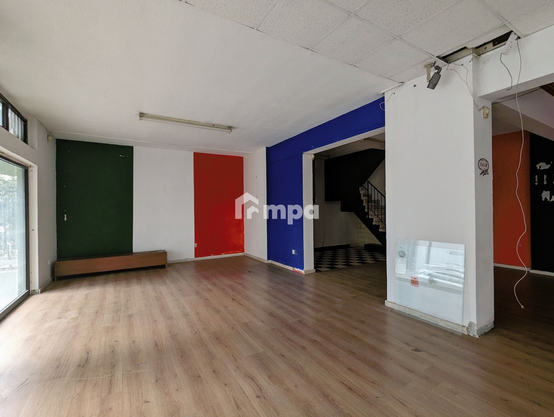 114m² Commercial for Sale in Nicosia District