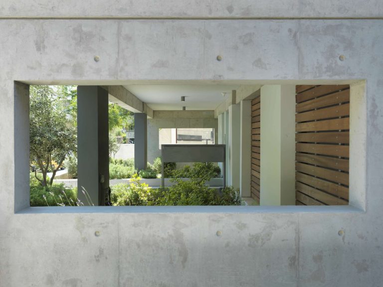 Stasinou Residence