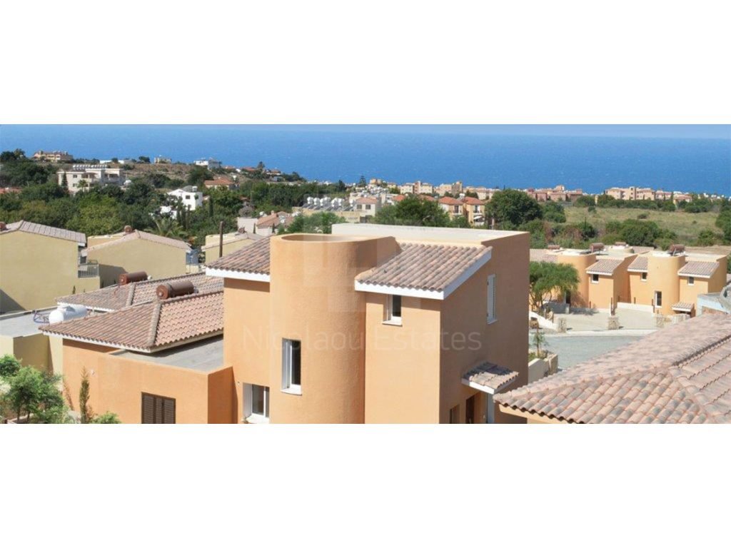 3 Bedroom House for Sale in Chlorakas, Paphos District