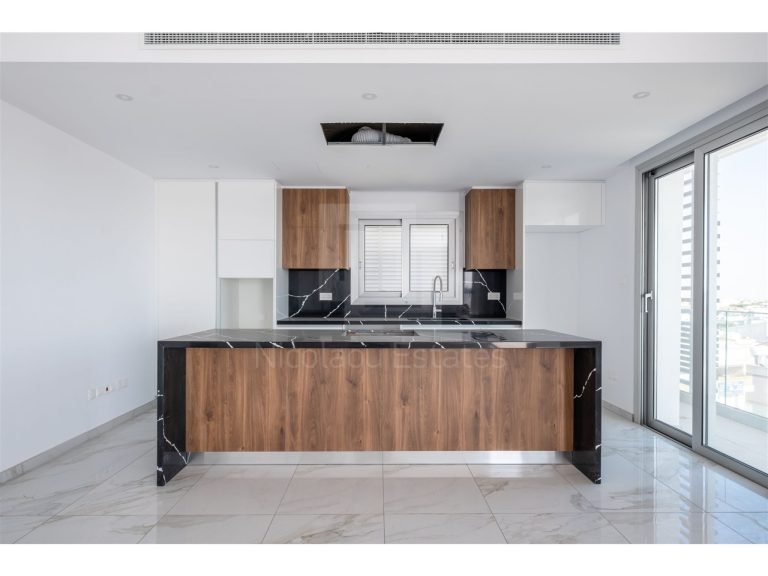 3 Bedroom Apartment for Sale in Strovolos, Nicosia District