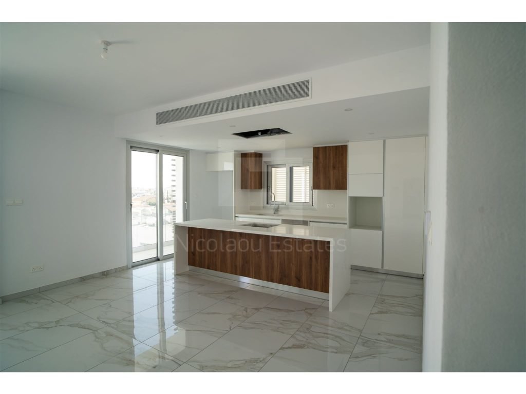 3 Bedroom Apartment for Sale in Strovolos, Nicosia District