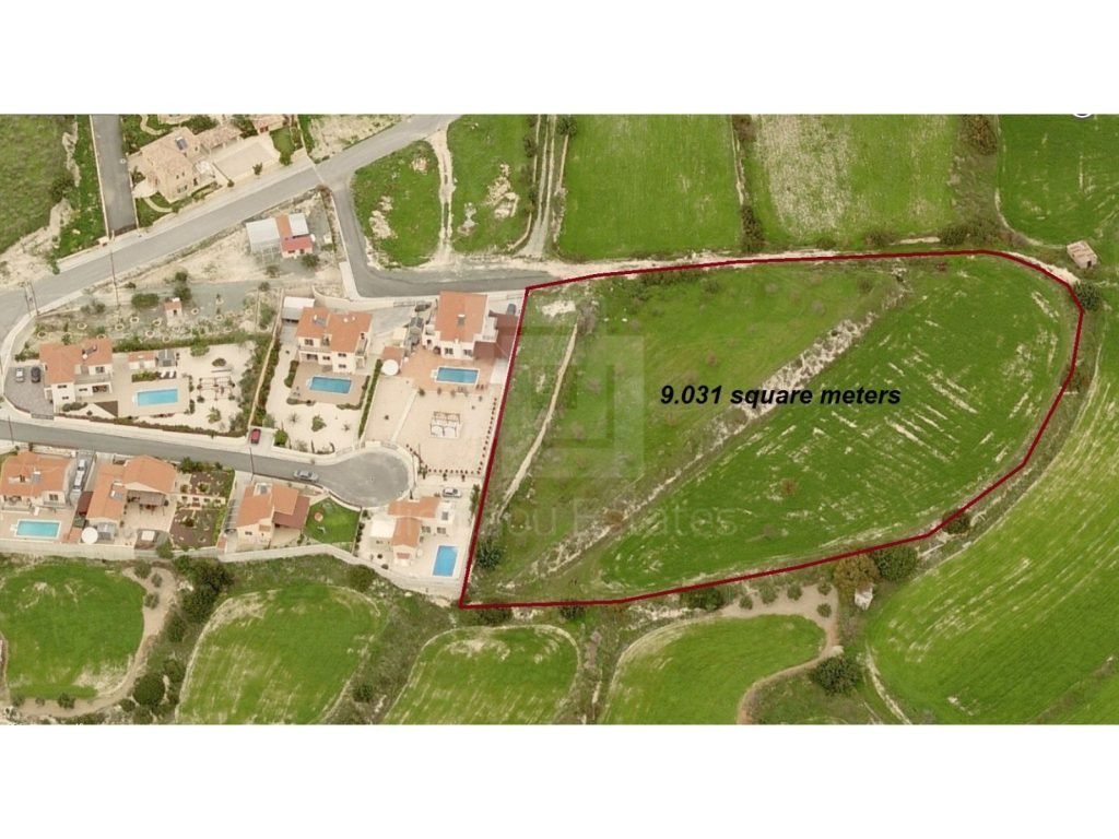 9,031m² Plot for Sale in Pissouri, Limassol District